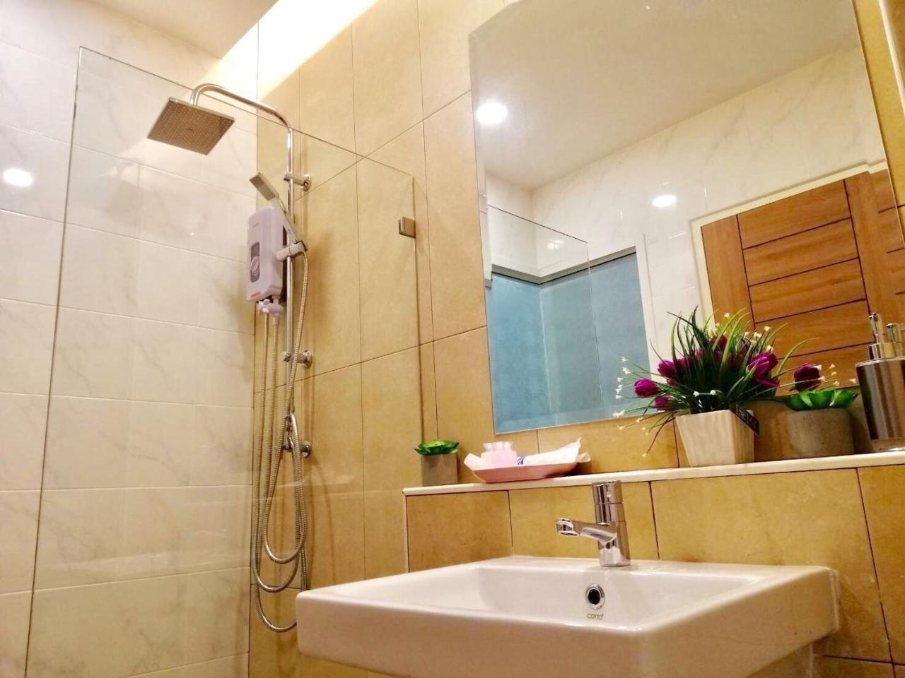 Siri Hotel Chiang Mai Dış mekan fotoğraf