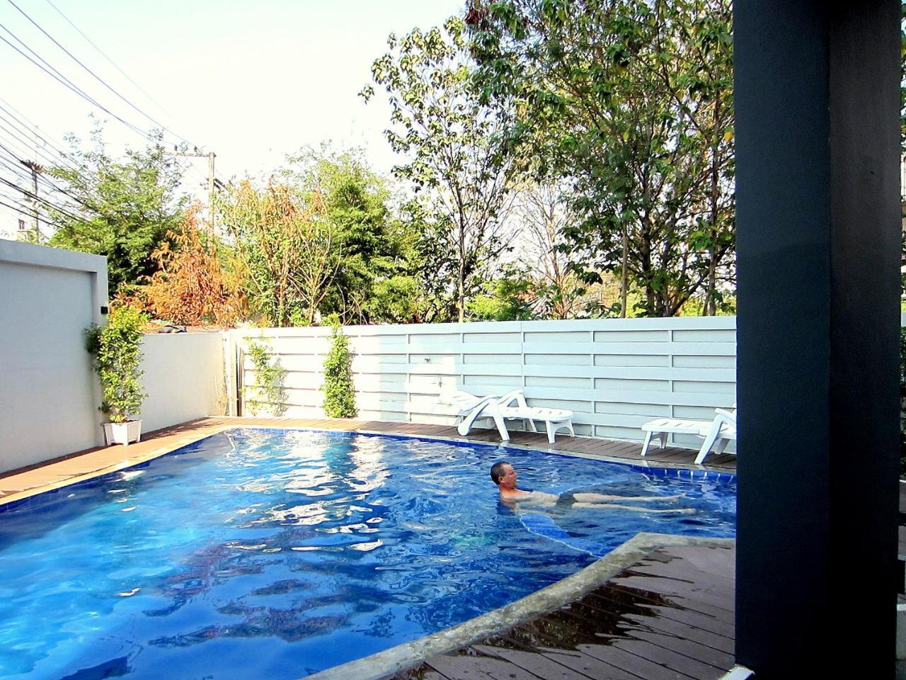 Siri Hotel Chiang Mai Dış mekan fotoğraf